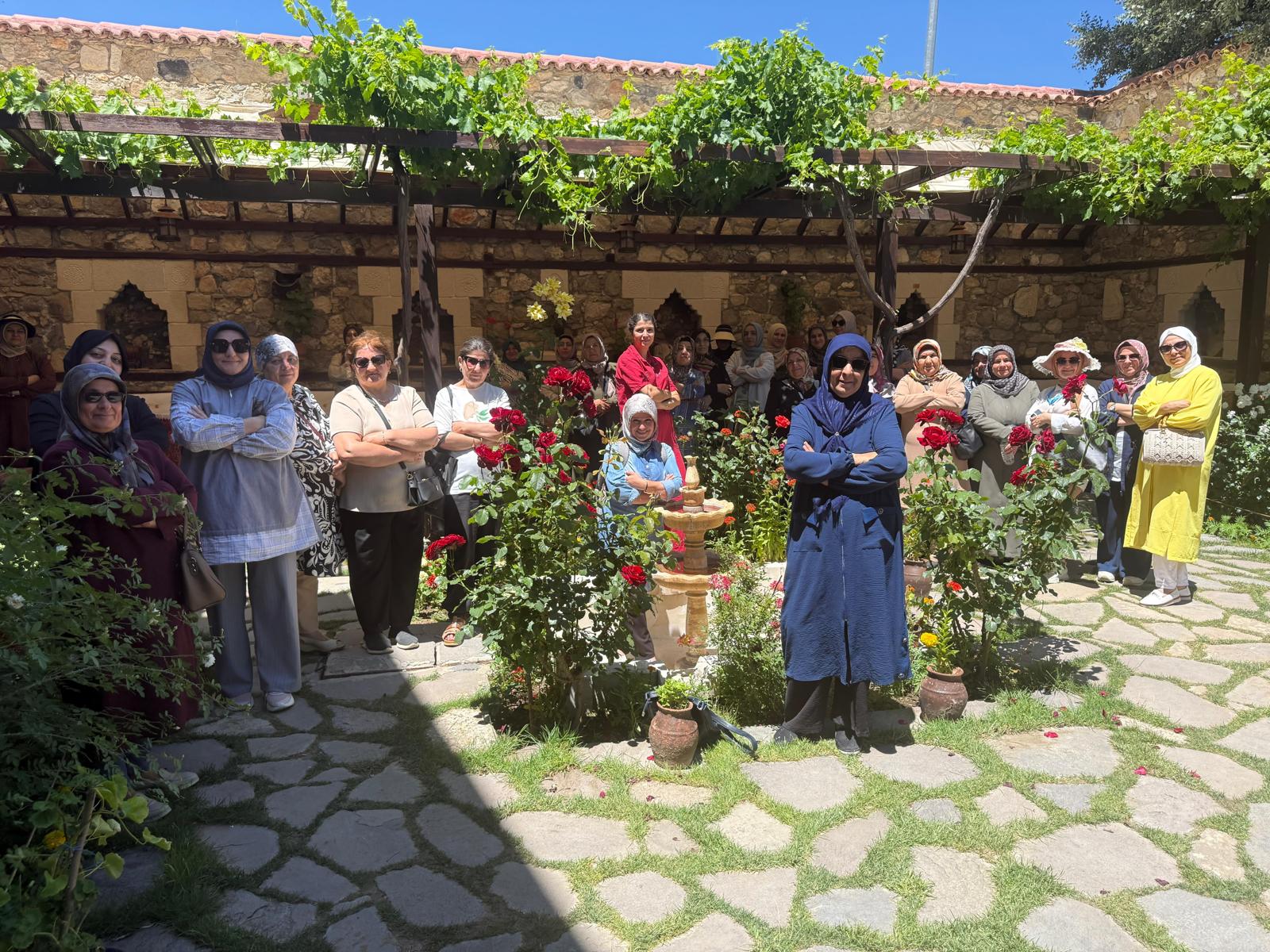 Yeşilyurt Kent Konseyi’nden Elazığ Harput’a Kültürel Gezi