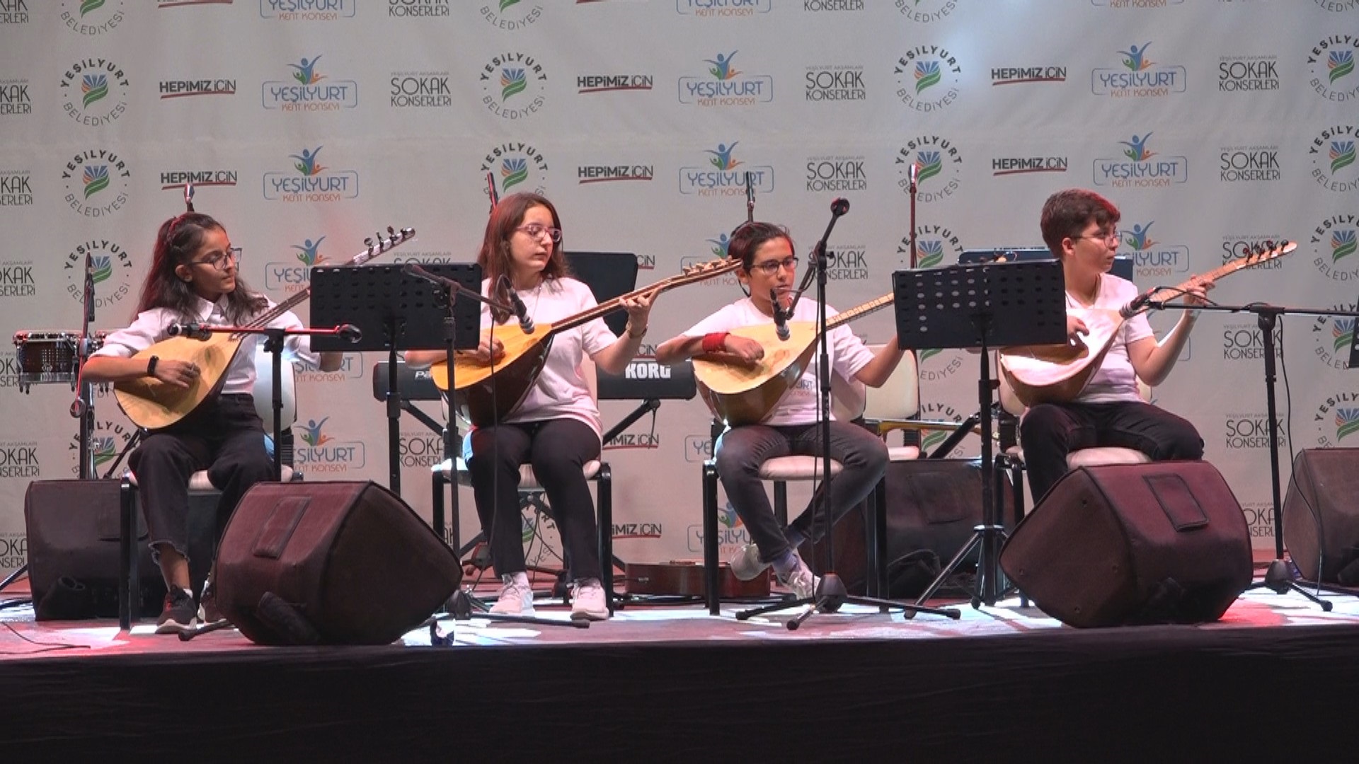 Yeşilyurt Akşamları Sokak Konserleri Kapanış Programı Renkli Anlara Sahne Oldu