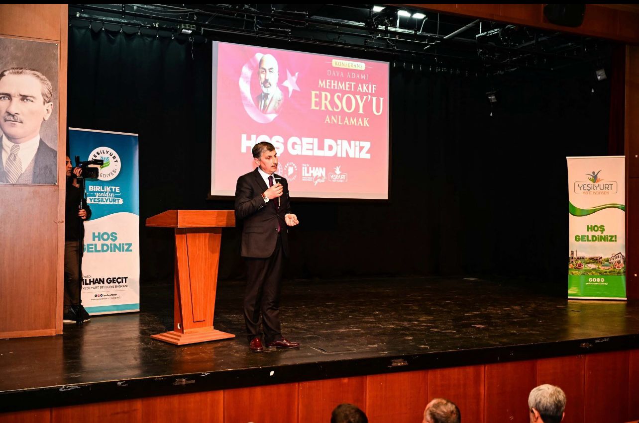 DAVA ADAMI MEHMET AKİF ERSOY’U ANLAMAK KONFERANSI BÜYÜK İLGİ GÖRDÜ