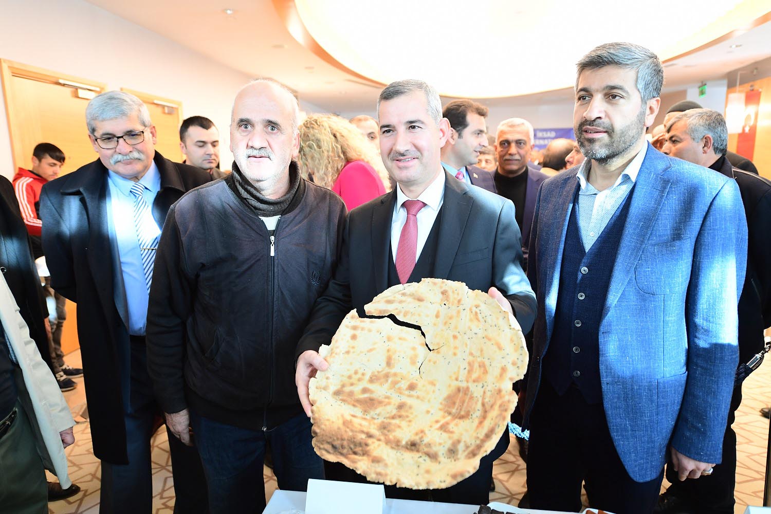 Malatya Tandır Ekmeği İle Malatya Analı-Kızlı Köftesi Coğrafi İşaret Tescil Belgesine Kavuştu