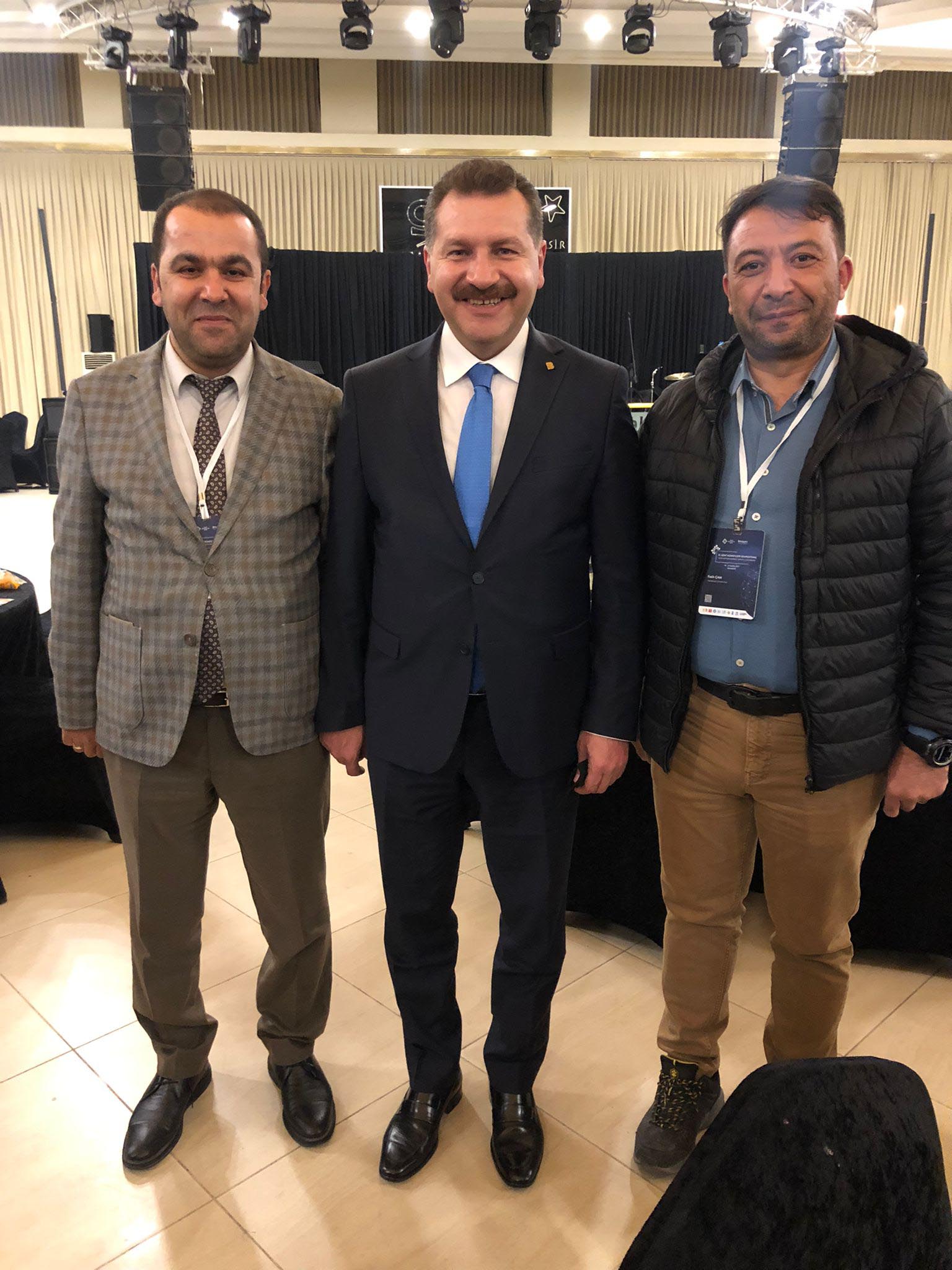 Yeşilyurt Kent Konseyi, Balıkesir’de 3. Kent Konseyleri Sempozyumuna Katıldı