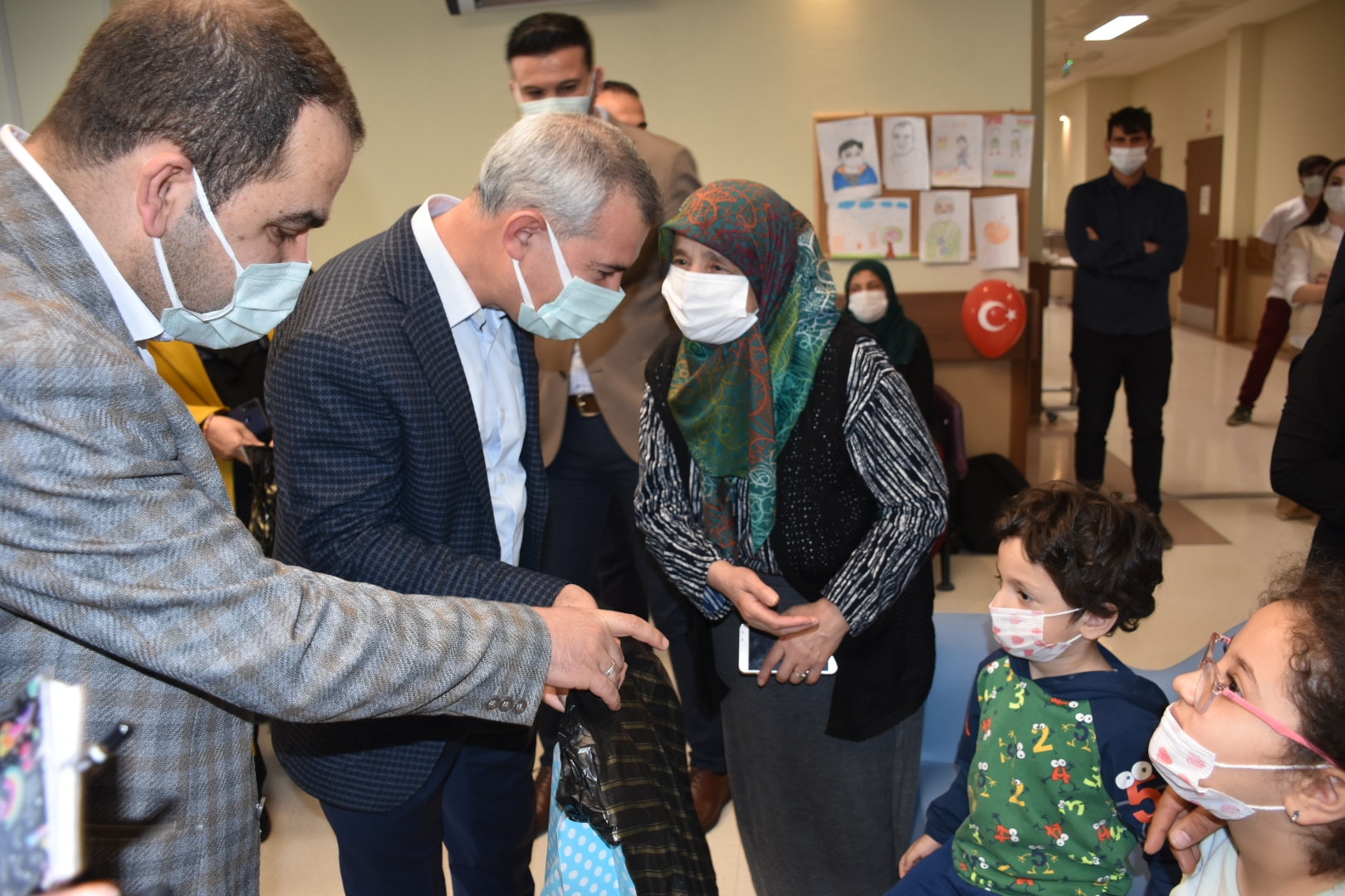 Lösemi Hastası Çocuklara Ve Ailelerine Moral Ziyareti Gerçekleştirdik.