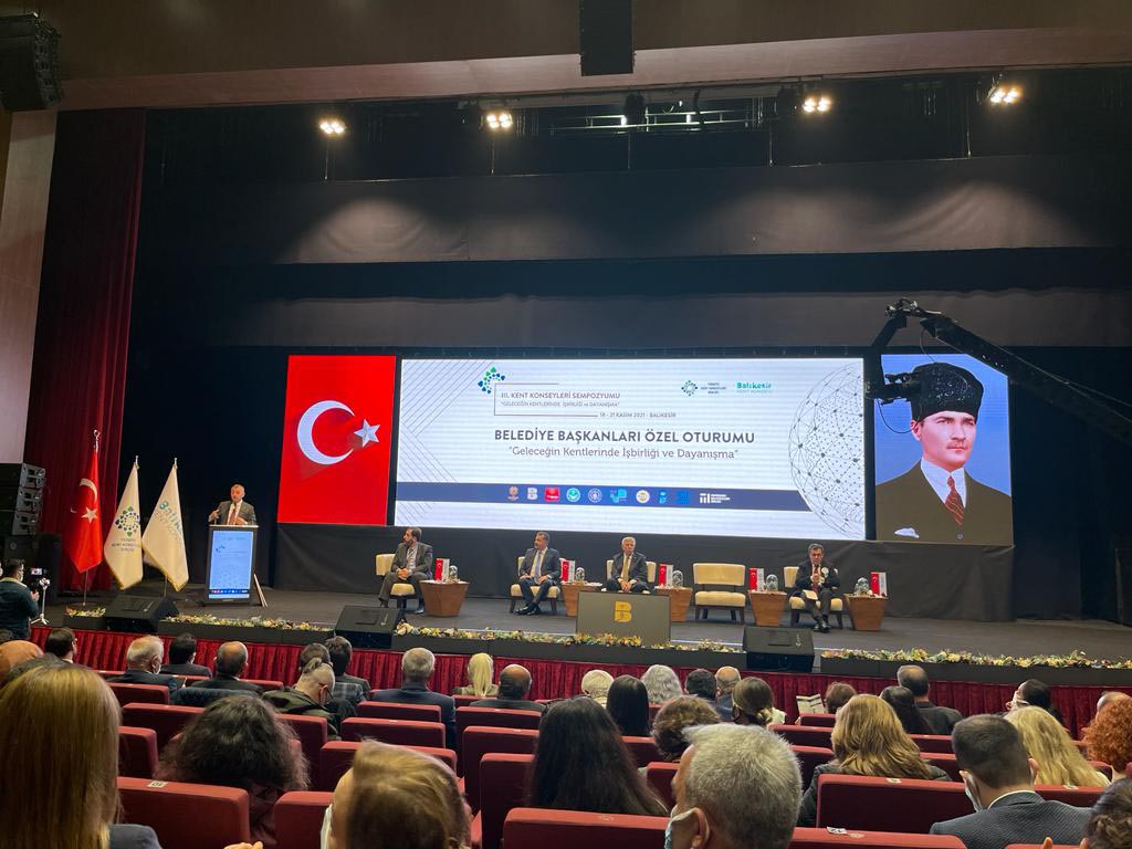 Yeşilyurt Kent Konseyi, Balıkesir’de 3. Kent Konseyleri Sempozyumuna Katıldı